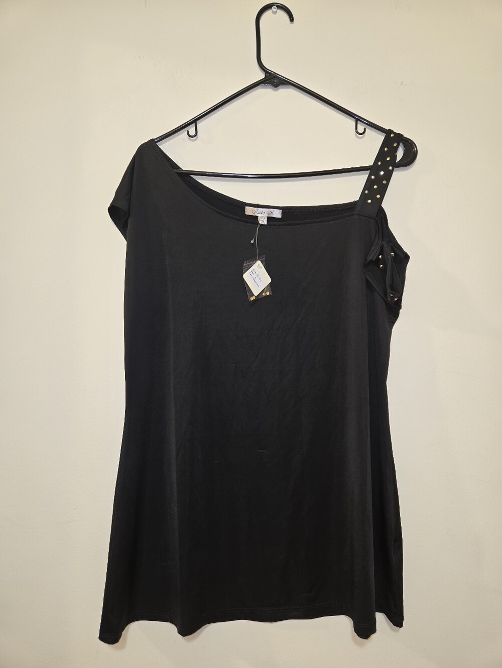 One-Shoulder Black Stud-Accent Top, Size XL